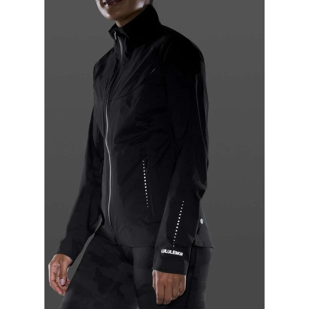 Lululemon Black Swiftly Tech Running Jacket Women's Size 12